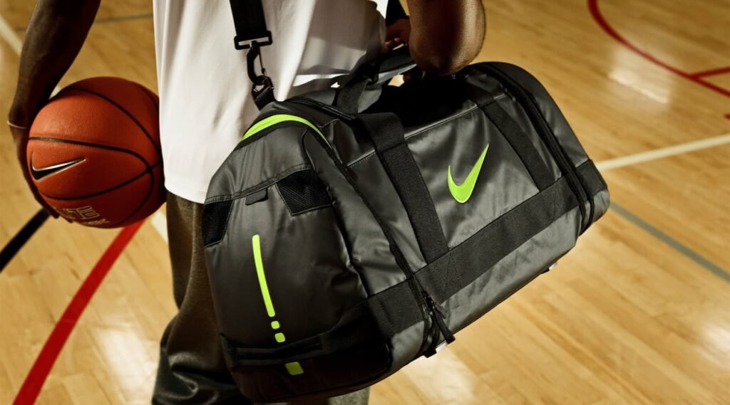 Bolsas y mochilas de deporte para el gimnasio de Nike, Adidas ...
