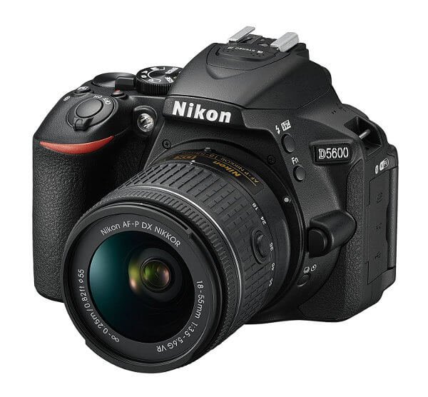 Nikon D5600.
