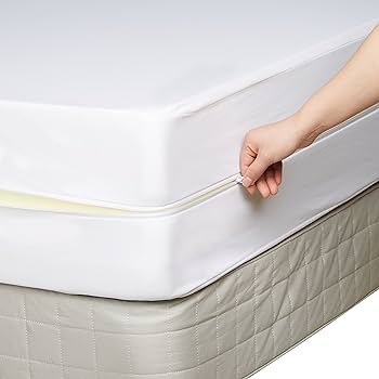 Amazon Basics - Funda hipoalergénica para colchón - 90 x 190 x 20 cm